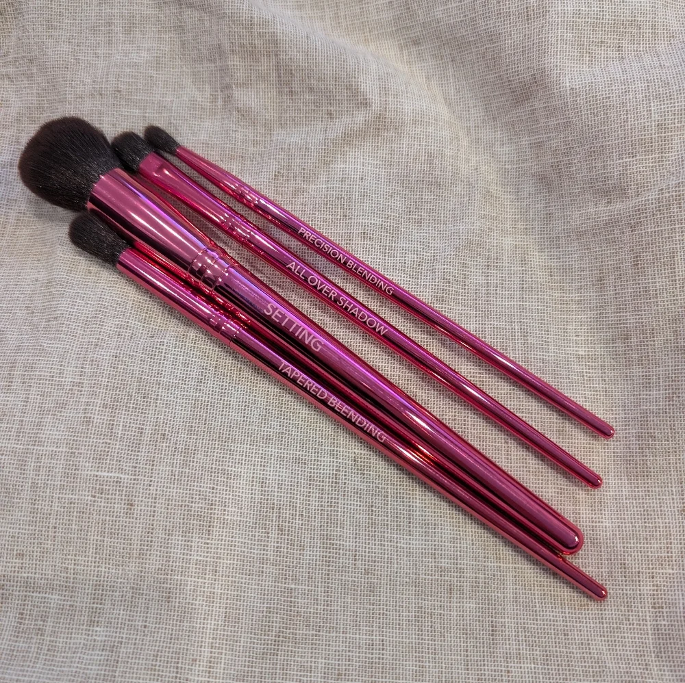 Shaina B Brush Set